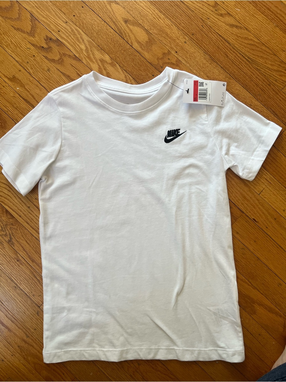 Boys Nike White Crew Neck Tee with Black Swoosh size L